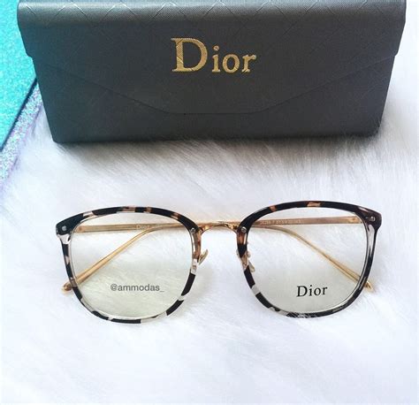 armação de oculos de grau dior|Óculos Dior: prestígio, qualidade e principais modelos.